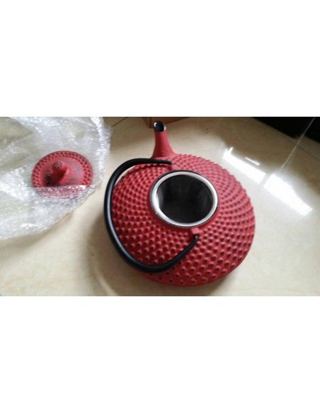 Théière en fonte rouge-